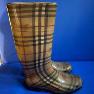 Burberry rain boots